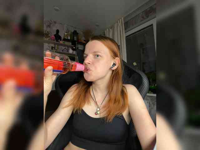 Your-Love webcam