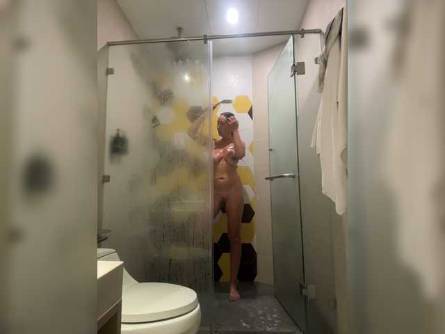 Janochka666 live webcam show