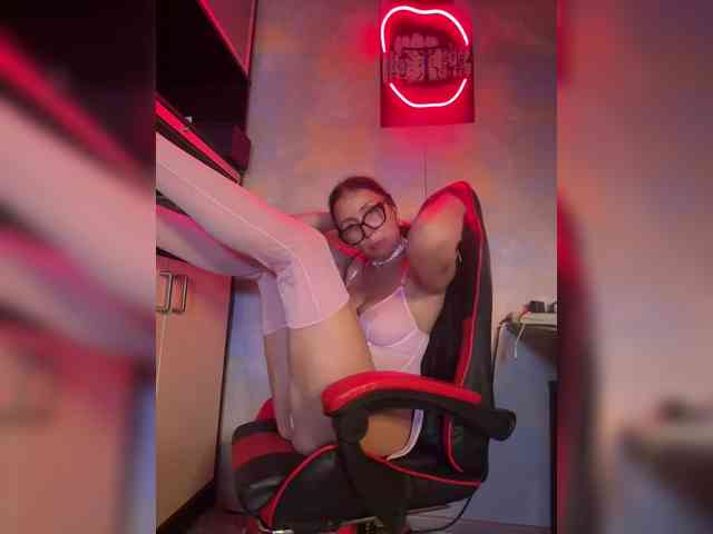 Janochka666 webcam