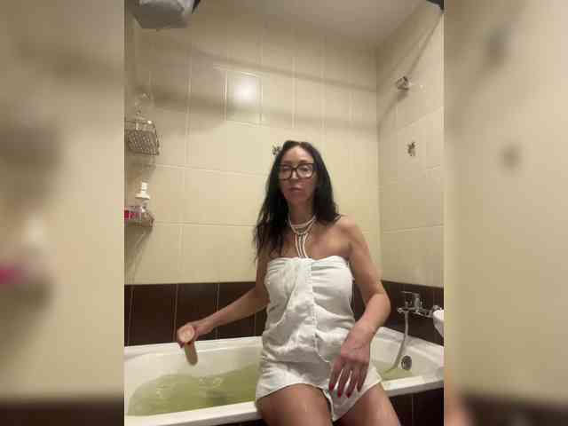 Janochka666 Live Webcam on BongaCams