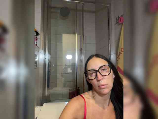 Janochka666 webcam