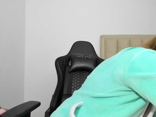 ChloeMiller69 live cam on BongaCams