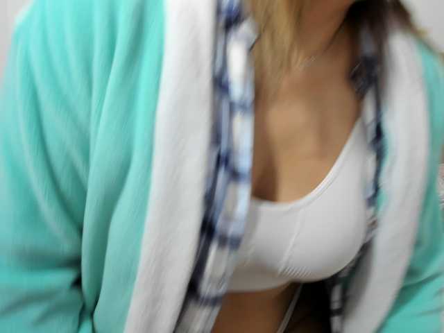 ChloeMiller69 live cam on BongaCams