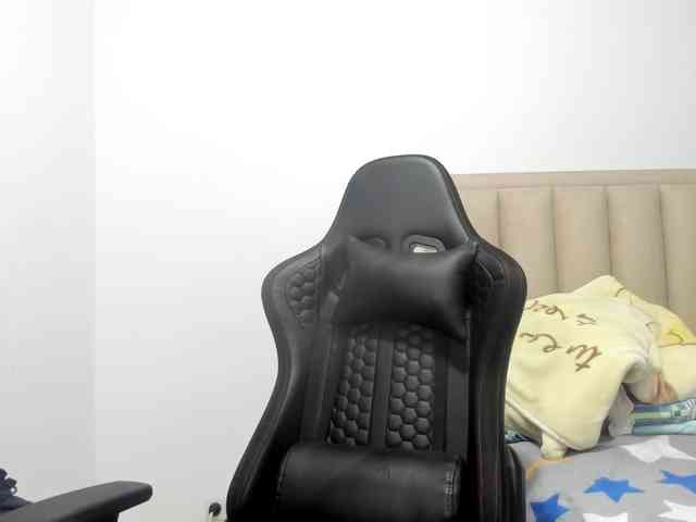 ChloeMiller69 webcam