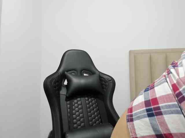 ChloeMiller69 webcam