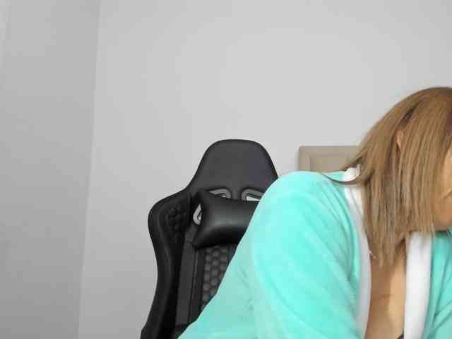 ChloeMiller69 webcam