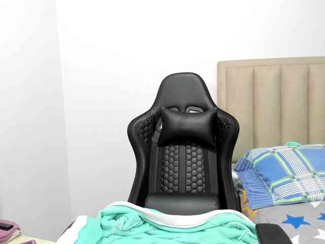 ChloeMiller69 webcam