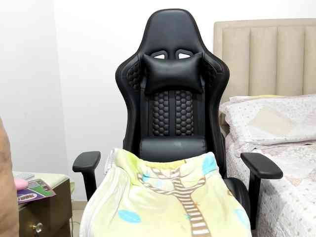 ChloeMiller69 webcam