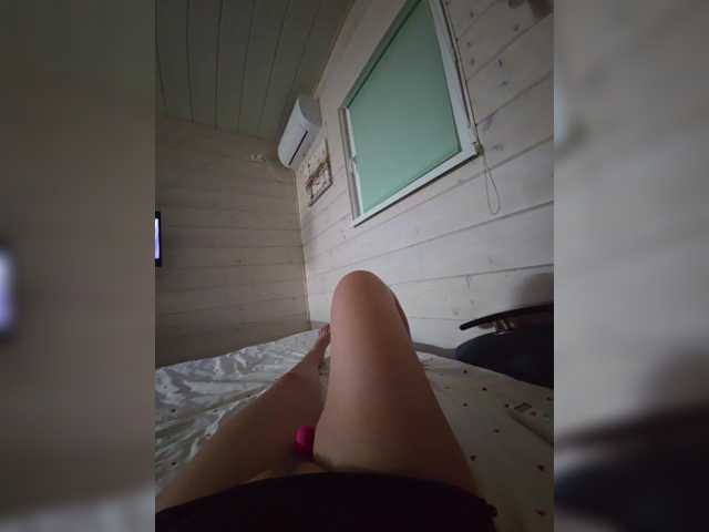 Angelia22 live cam on BongaCams