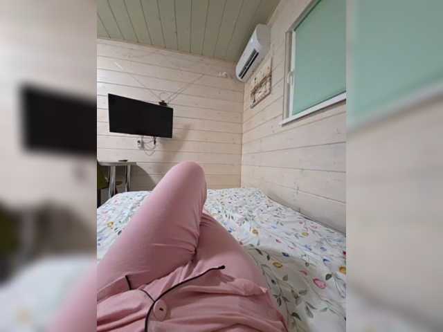 Angelia22 live cam on BongaCams