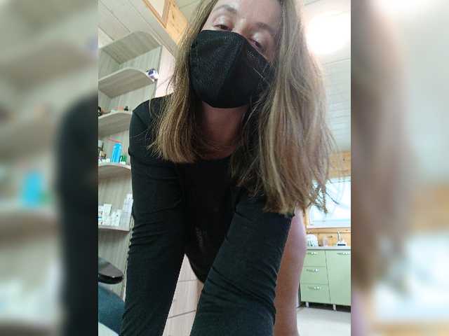 Angelia22 live cam on BongaCams