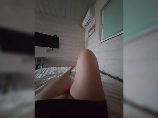 Angelia22 live cam on BongaCams