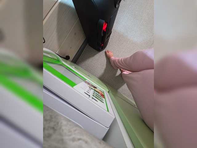 Angelia22 live cam
