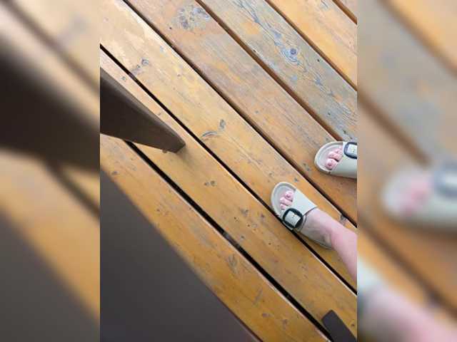 Angelia22 live cam on BongaCams