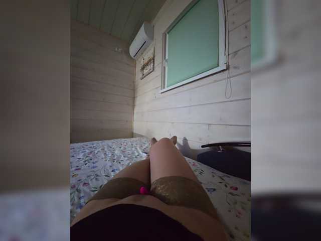 Angelia22 live cam on BongaCams