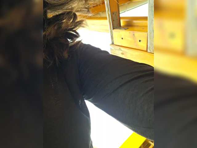 Angelia22 live cam on BongaCams