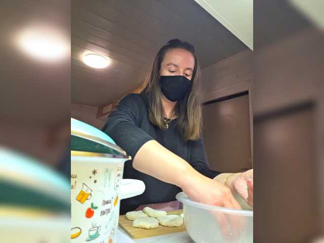 Angelia22 live cam on BongaCams