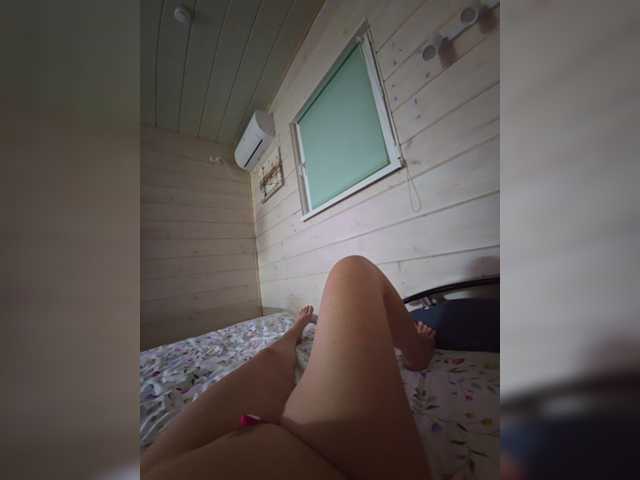 Angelia22 live cam on BongaCams