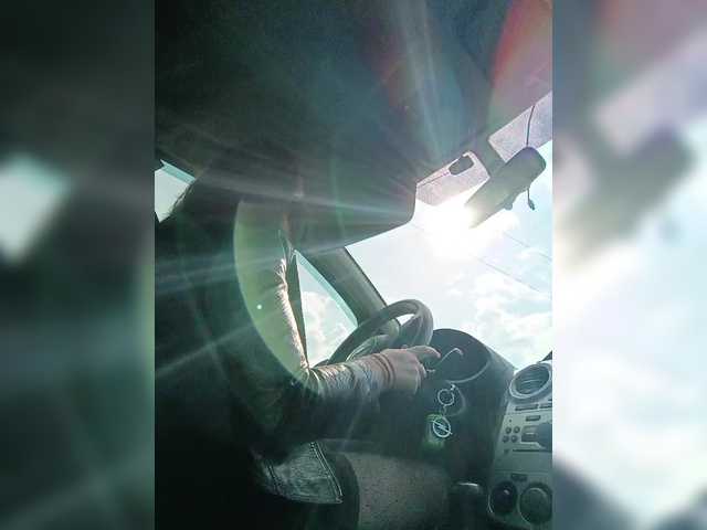 Angelia22's BongaCams show and profile