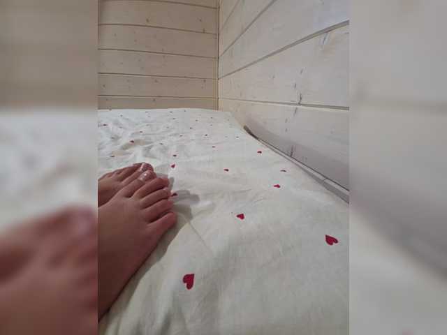 Angelia22 live cam on BongaCams