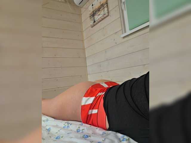Angelia22 live webcam show