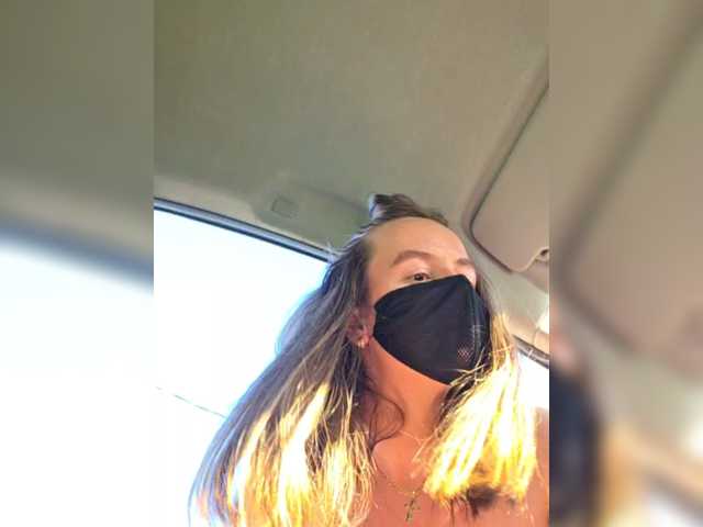 Angelia22 live cam on BongaCams