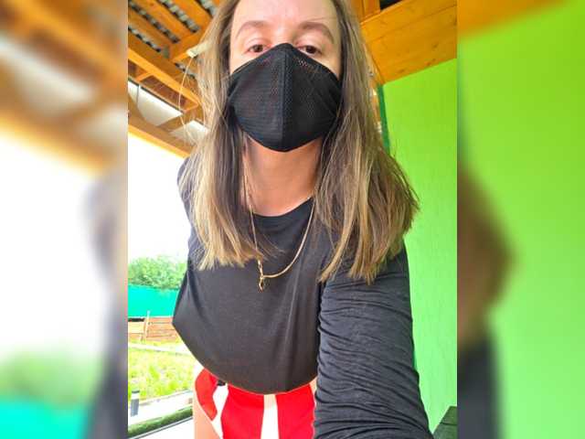 Angelia22 live cam