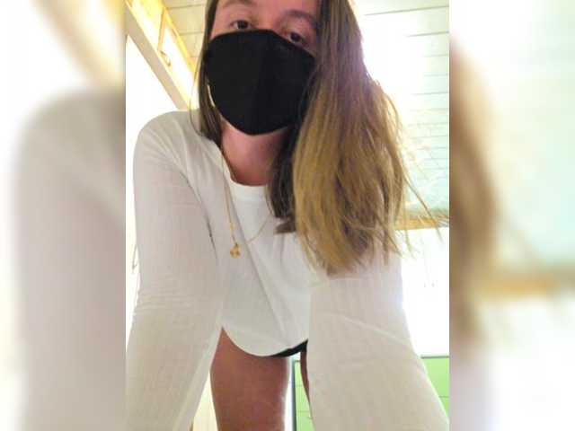 Angelia22 live webcam show
