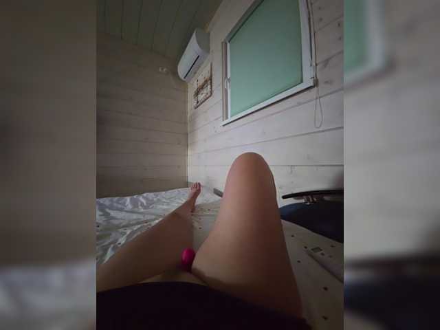 Angelia22 live cam on BongaCams