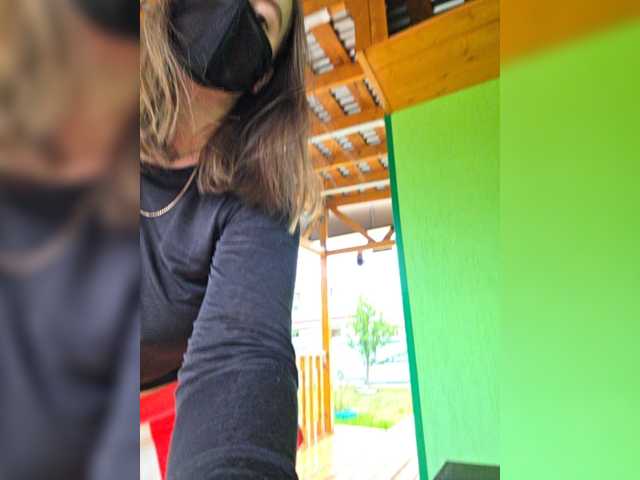 Angelia22 live webcam show