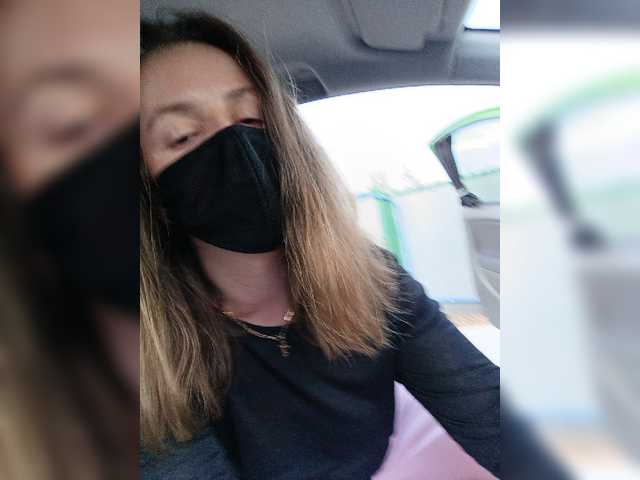 Angelia22 live cam on BongaCams