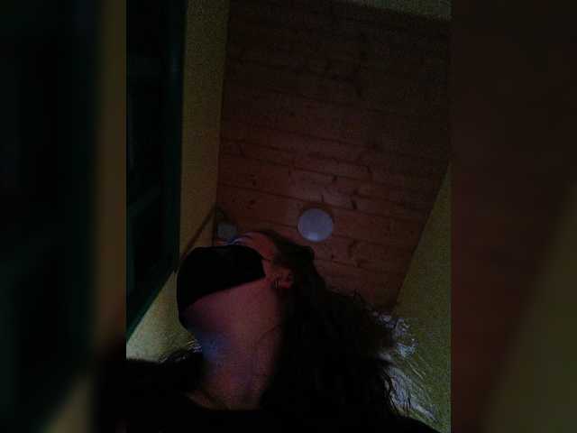 Angelia22 live cam on BongaCams