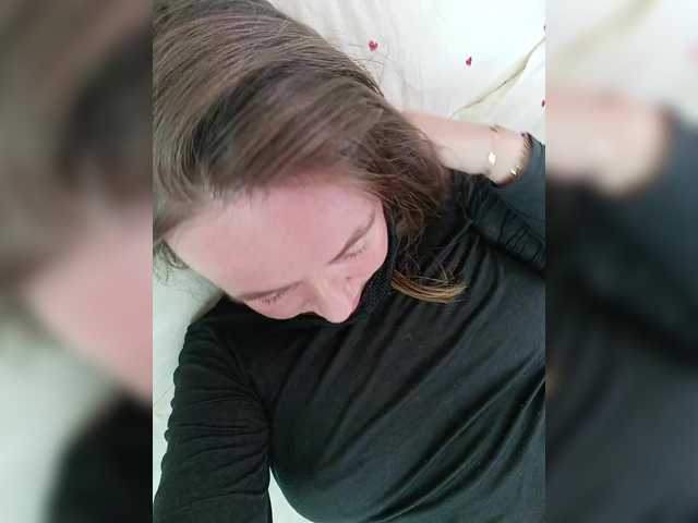 go to chat with Angelia22