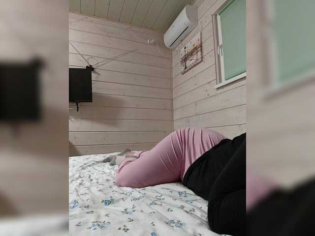 Angelia22 live cam on BongaCams