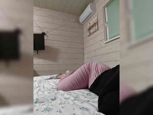 Angelia22 webcam