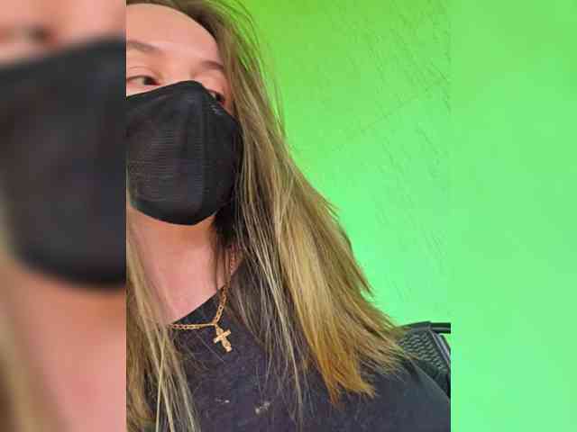 Angelia22 webcam