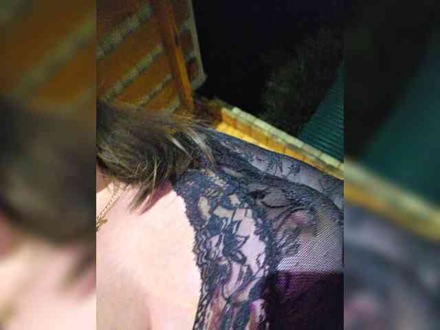 Angelia22 webcam