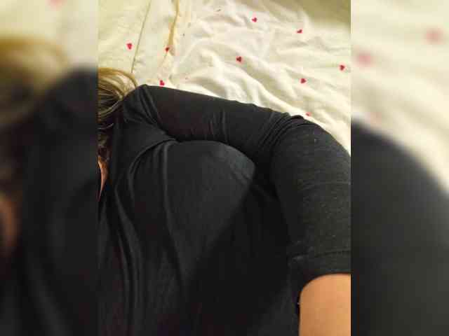 Angelia22 webcam