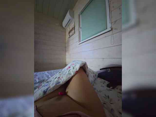 Angelia22 webcam