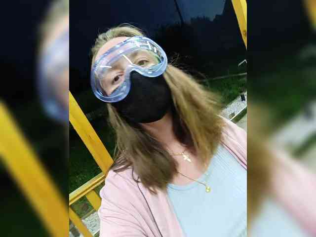 Angelia22 webcam