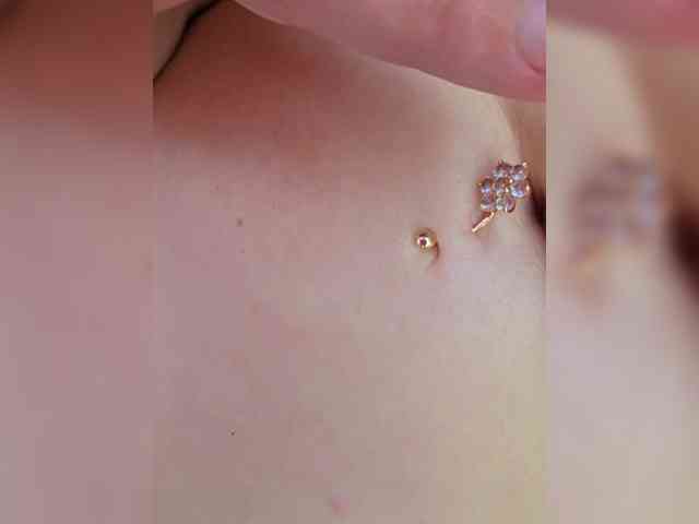 Angelia22 webcam