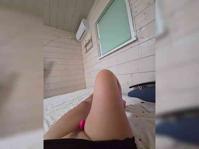 Angelia22 webcam