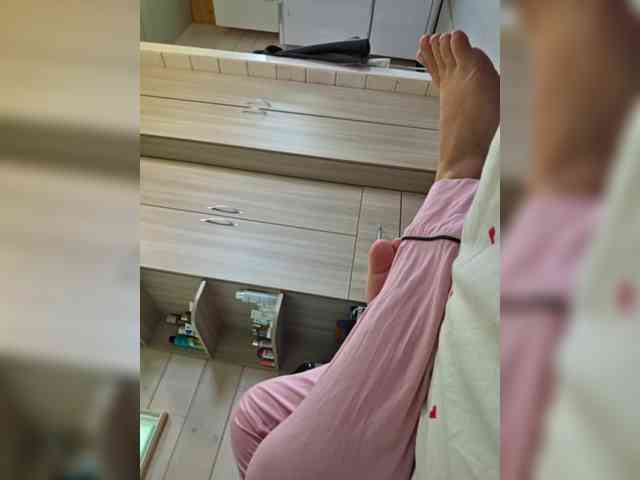 Angelia22 webcam