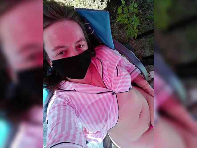 Angelia22 webcam