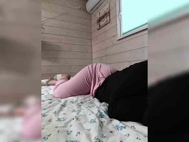 Angelia22 webcam