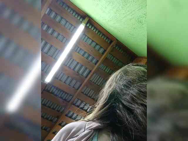 Angelia22 webcam