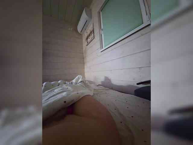 Angelia22 webcam