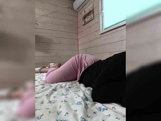 Angelia22 webcam