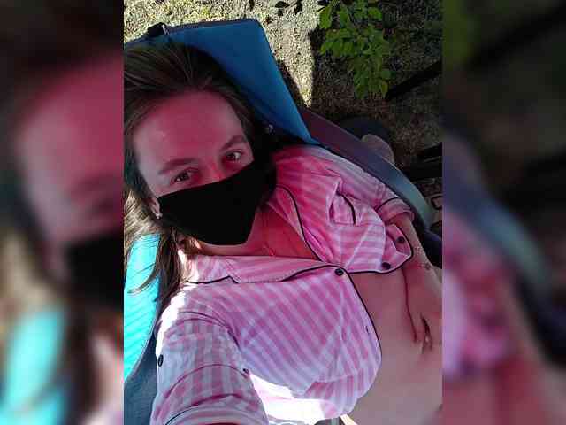 Angelia22 webcam