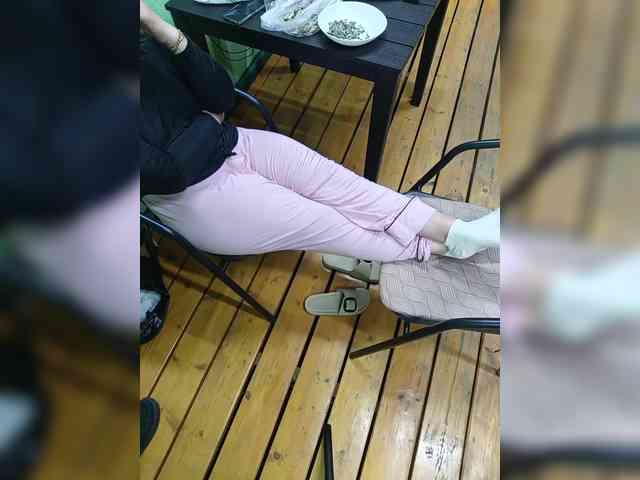Angelia22 webcam